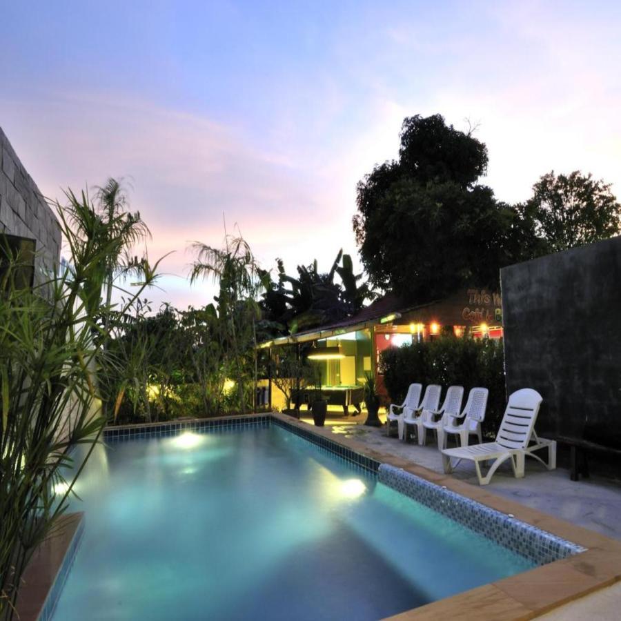 צ'אלונג Serene Villa Phuket מראה חיצוני תמונה