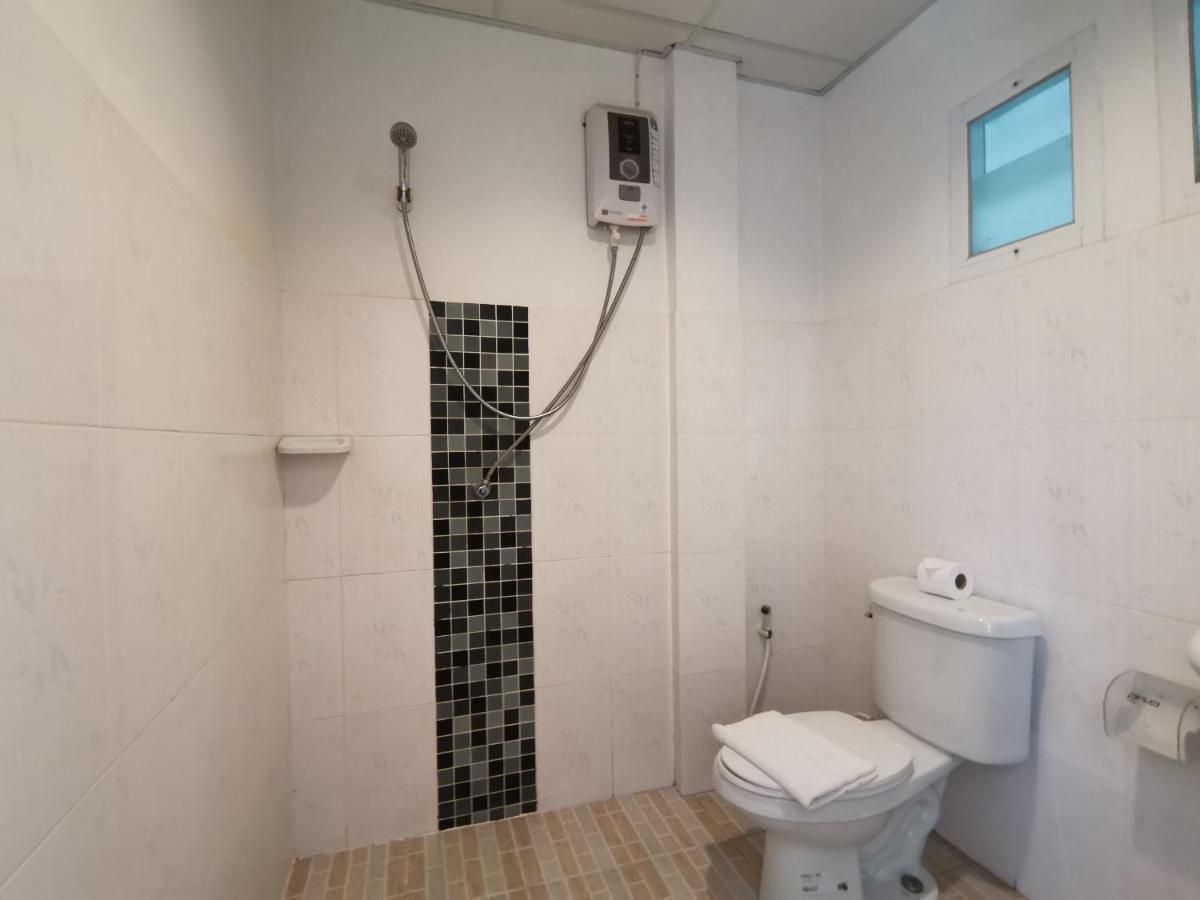 צ'אלונג Serene Villa Phuket מראה חיצוני תמונה