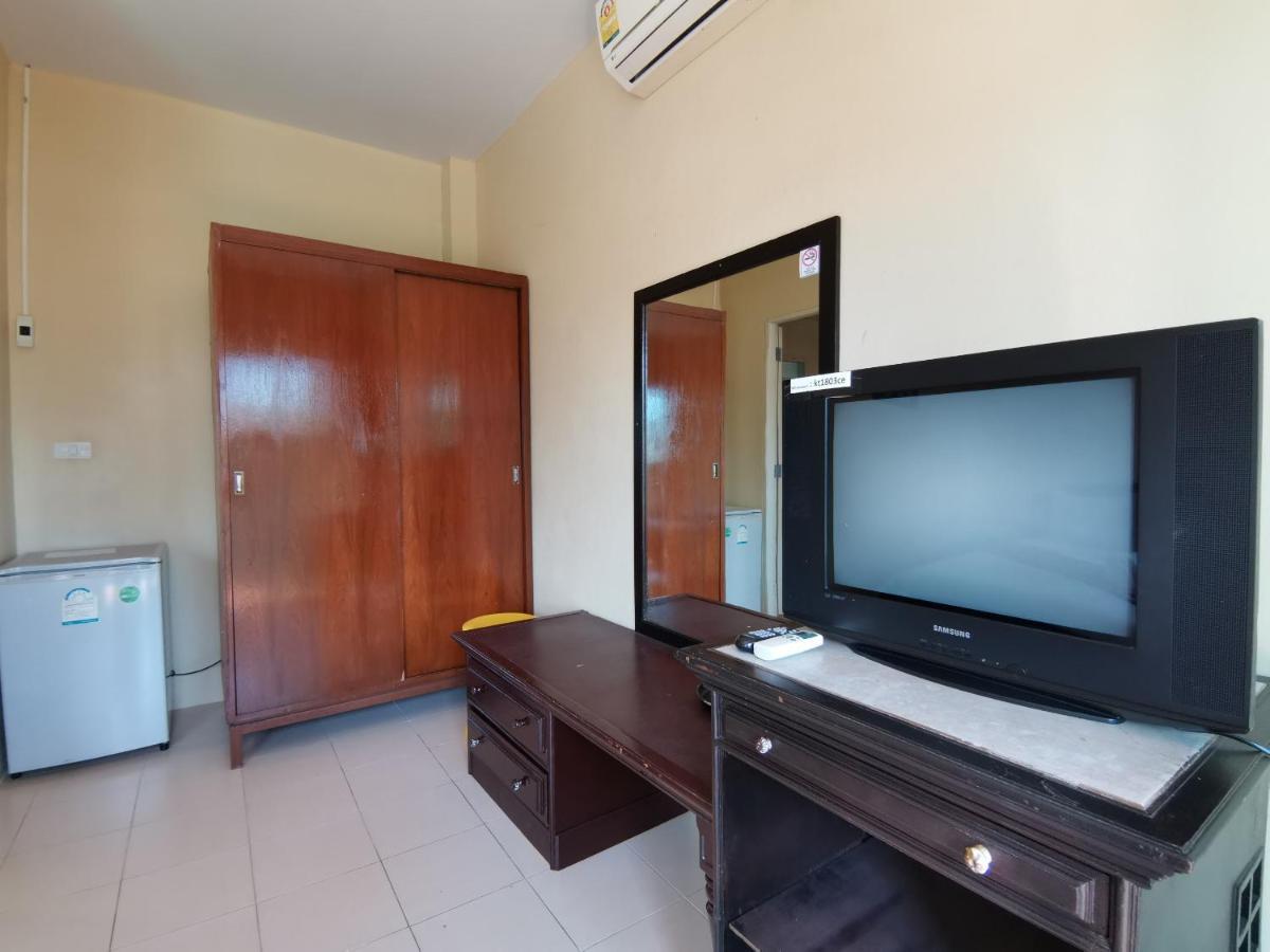 צ'אלונג Serene Villa Phuket מראה חיצוני תמונה