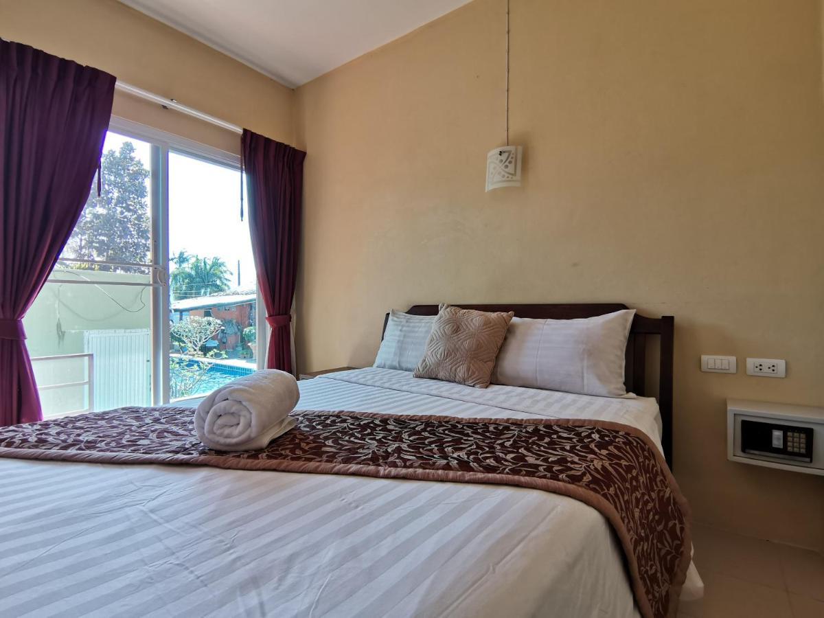 צ'אלונג Serene Villa Phuket מראה חיצוני תמונה